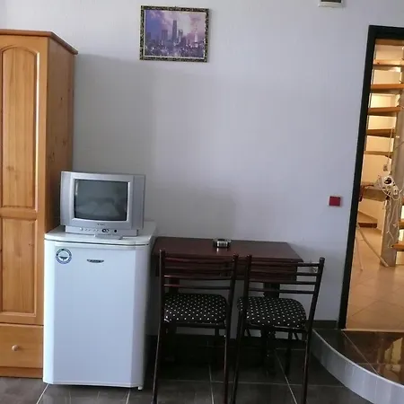 Dimitrovi Проживание в семье Ахелой